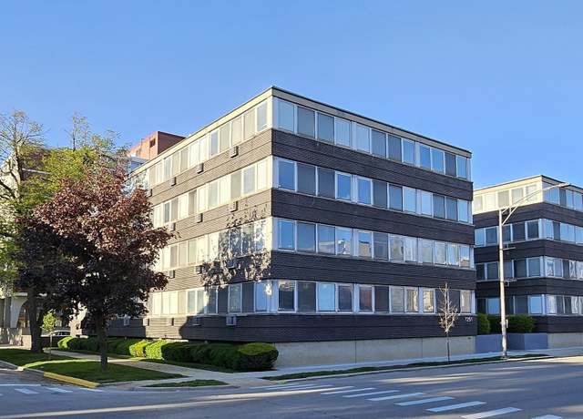 Property at 7251 Randolph St Unit C5, Forest Park, IL 60130, 2 beds, 1 bath