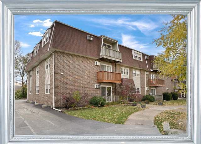 Property at 4309 W Park Lane Dr Unit 3B, Alsip, IL 60803, 2 beds, 1.5 baths