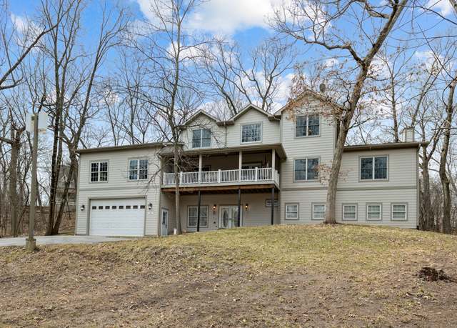 Property at 122 Lincolnwood Ct, Spring Grove, IL 60081, 5 beds, 4.5 baths