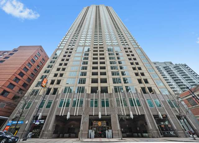 Property at 33 W Ontario St Unit 46A, Chicago, IL 60654, 2 beds, 2 baths