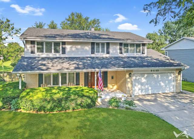 Property at 9S115 Nantucket Dr, Darien, IL 60561, 5 beds, 2.5 baths