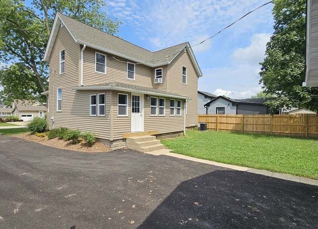 Property at 115 Jackson St, Marengo, IL 60152, 3 beds, 1.5 baths