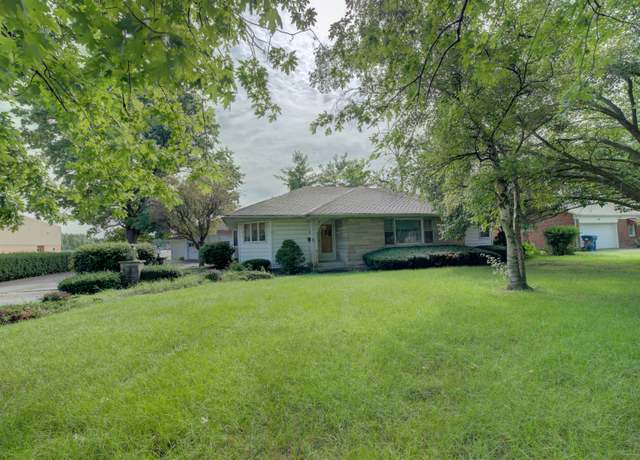 Property at 622 S Belmont Ave, Watseka, IL 60970, 3 beds, 1.5 baths