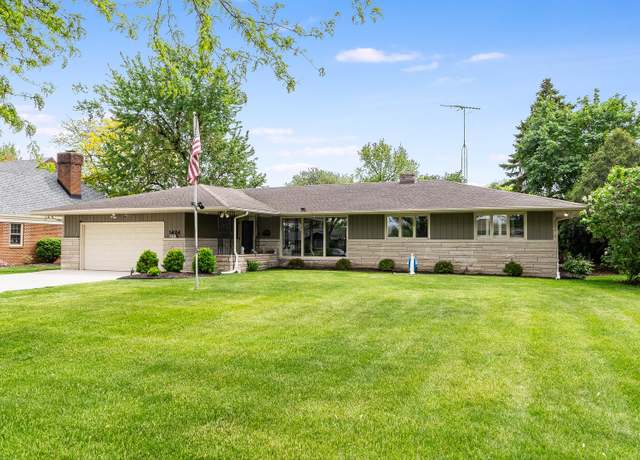 Property at 1424 Mason Ave, Joliet, IL 60435, 3 beds, 3 baths