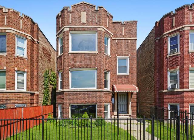 Property at 7959 S Essex Ave, Chicago, IL 60617, 9 beds, 3 baths