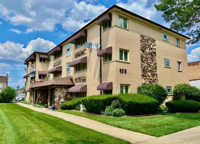 Property at 8216 W Belmont Ave Unit 1CTR, Chicago, IL 60634, 1 bed, 1 bath