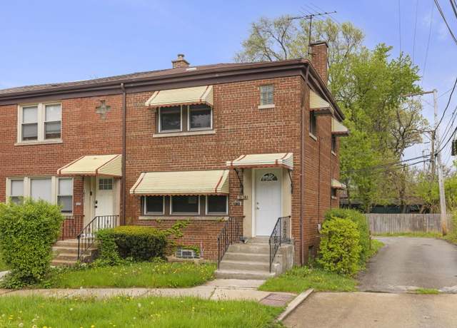 Property at 10313 S Church St, Chicago, IL 60643, 2 beds, 1.5 baths