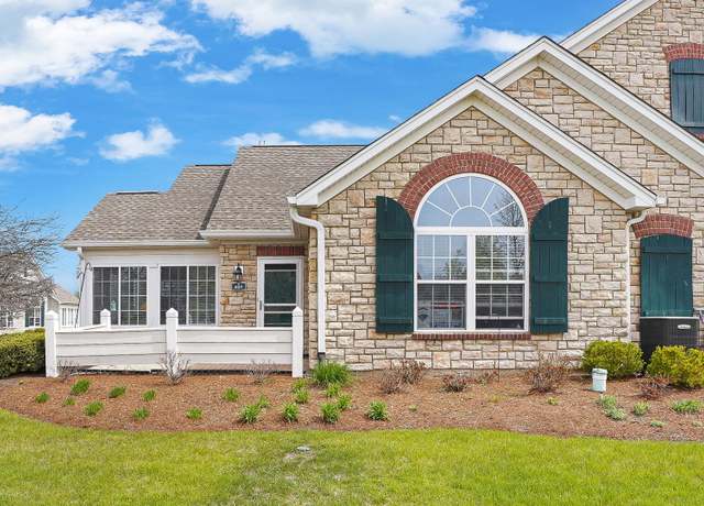 Property at 627 Schumann St, Woodstock, IL 60098, 2 beds, 2 baths