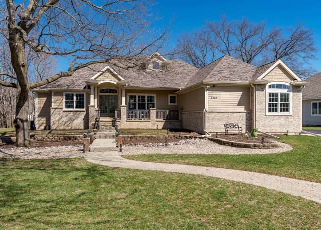Property at 5339 Woodland Pond, Loves Park, IL 61111, 5 beds, 4.5 baths