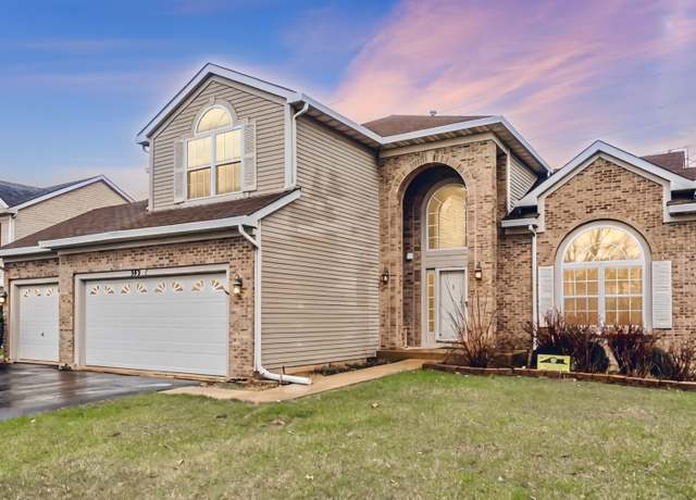 Property at 382 Foxborough Trl, Bolingbrook, IL 60440, 4 beds, 2.5 baths