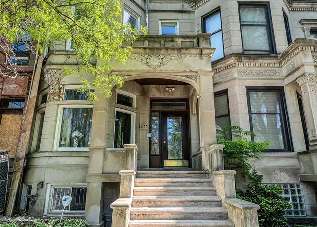 Property at 833 E Drexel Sq #3, Chicago, IL 60615, 2 beds, 2 baths