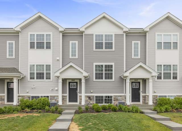 Property at 846 Briar Glen Ct, Hampshire, IL 60140, 3 beds, 2.5 baths