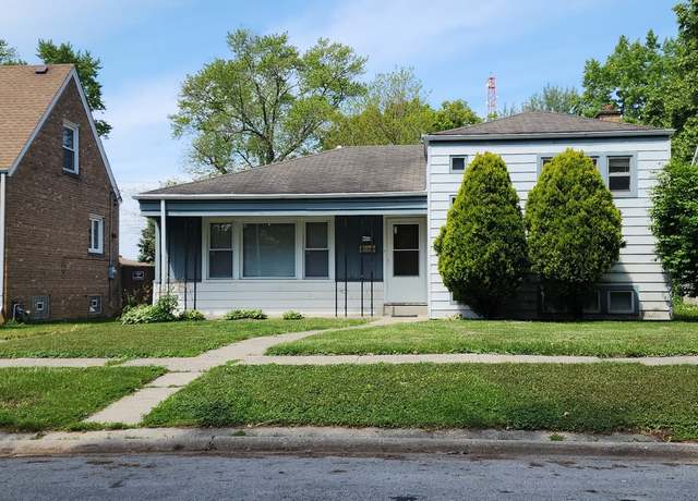 Property at 9716 Warren Ave, Oak Lawn, IL 60453, 3 beds, 2 baths