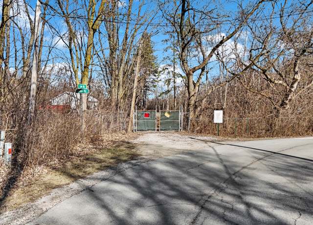 Property at 30w680 Lee Rd, West Chicago, IL 60185