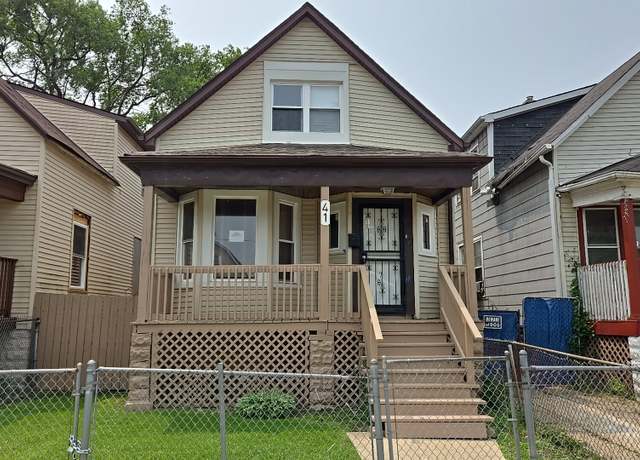Property at 41 E 100th Pl, Chicago, IL 60628, 3 beds, 2 baths