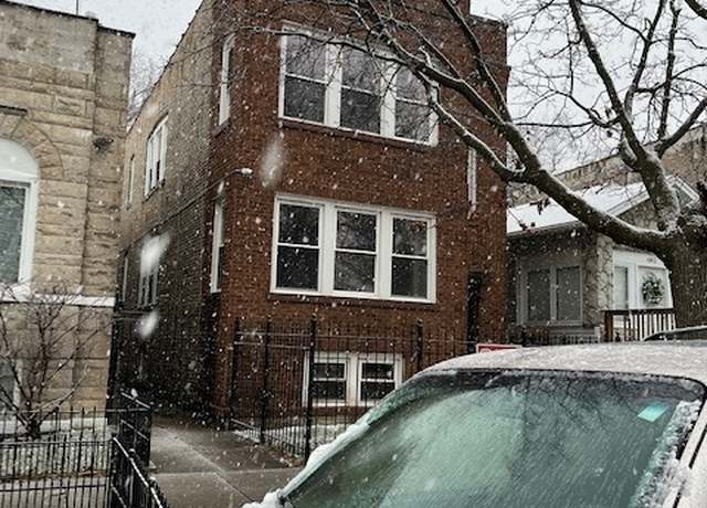 Property at 4906 W Walton St, Chicago, IL 60651, 4 beds, 2 baths