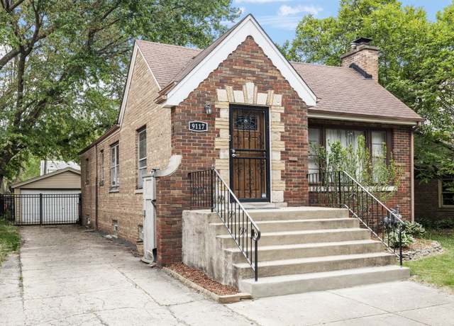 Property at 9117 Sproat Ave, Oak Lawn, IL 60453, 3 beds, 1.5 baths