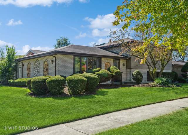 Property at 17000 Cherry Creek Ave, Tinley Park, IL 60487, 3 beds, 2 baths