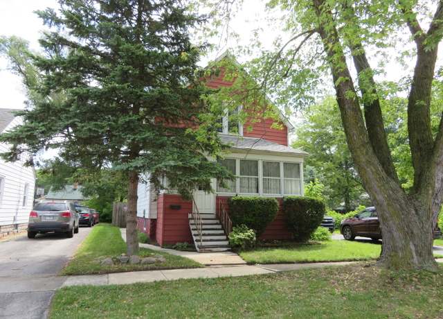 Property at 315 Blackstone St, Thornton, IL 60476, 3 beds, 2 baths