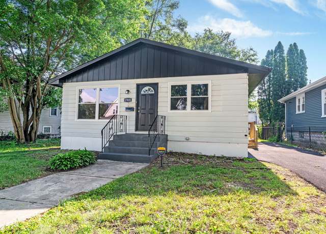 Property at 17031 Shea Ave, Hazel Crest, IL 60429, 4 beds, 1.5 baths