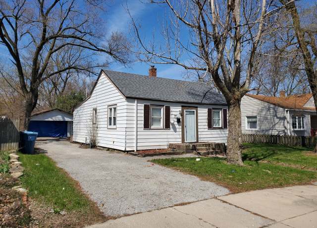 Property at 818 Campbell Ave, Calumet City, IL 60409, 4 beds, 1 bath