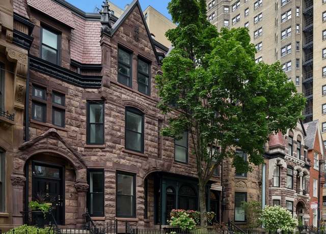 Property at 42 E Schiller St, Chicago, IL 60610, 5 beds, 3.5 baths