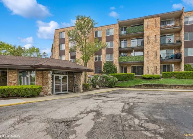 Property at 1101 S Hunt Club Dr #101, Mount Prospect, IL 60056, 2 beds, 2 baths
