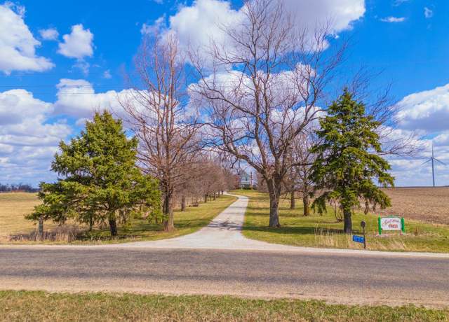 Property at 10197 N 3500 Rd E, Saybrook, IL 61770, 3 beds, 2.5 baths