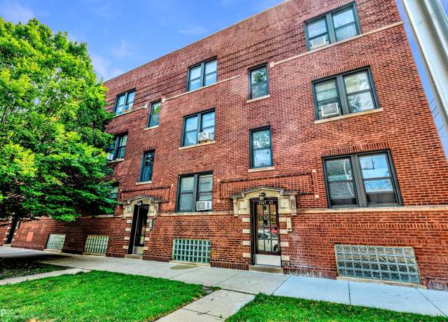 Property at 1949 W Argyle St #1, Chicago, IL 60640, 1 bed, 1 bath