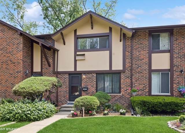 Property at 1S155 Danby St, Villa Park, IL 60181, 2 beds, 1.5 baths