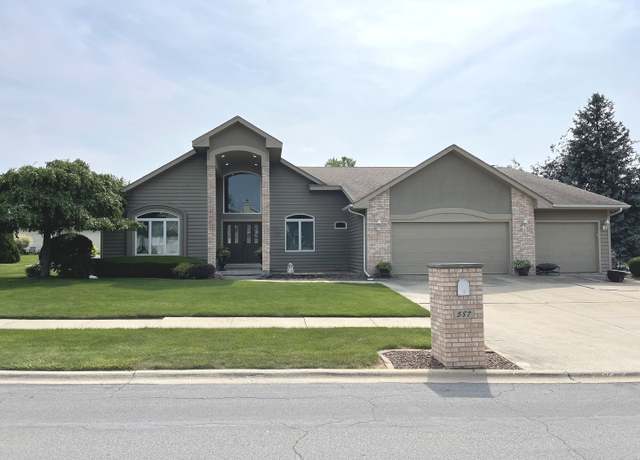 Property at 587 Turnberry Dr, Bourbonnais, IL 60914, 3 beds, 2.5 baths
