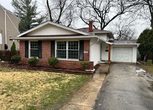 Property at 332 Main St, Lombard, IL 60148, 3 beds, 1.5 baths
