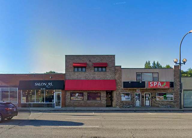 Property at 4921 W 95th St, Oak Lawn, IL 60453
