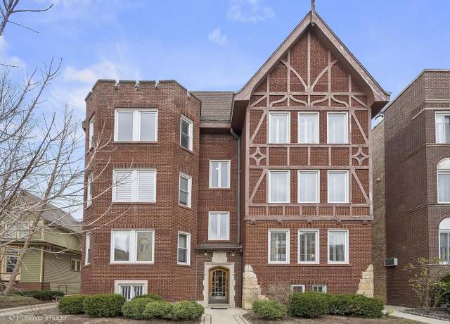 Property at 426 Wisconsin Ave Unit 3S, Oak Park, IL 60302, 3 beds, 2 baths