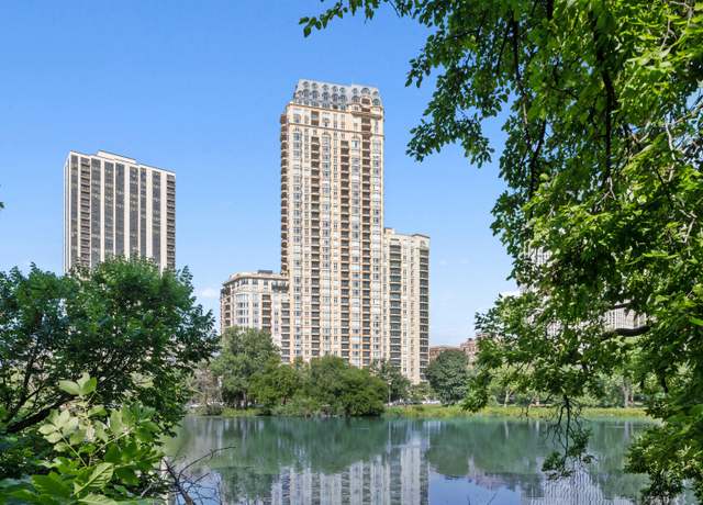 Property at 2550 N Lakeview Ave Unit N906, Chicago, IL 60614, 3 beds, 2 baths