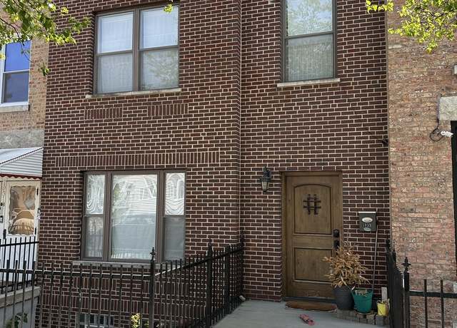 Property at 1933 W 22nd Pl, Chicago, IL 60608, 3 beds, 3 baths