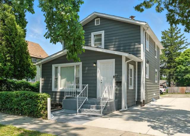 Property at 1518 Lucia Ave, Waukegan, IL 60085, 4 beds, 2 baths