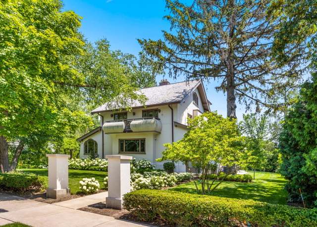 Property at 338 Woodstock Ave, Kenilworth, IL 60043, 6 beds, 6.5 baths