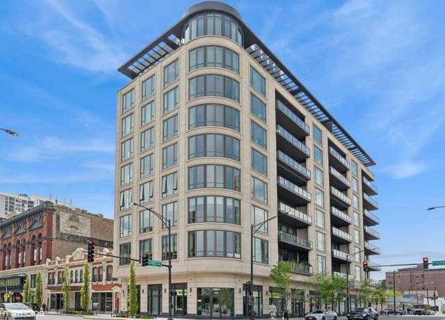 Property at 1550 N Clark St #301, Chicago, IL 60610, 3 beds, 3.5 baths