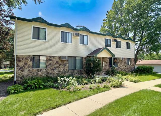Property at 8336 Oak Leaf Dr #1704, Woodridge, IL 60517, 2 beds, 1 bath