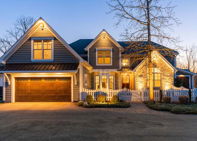 Property at 864 N Bennett St, Geneva, IL 60134, 4 beds, 2.5 baths