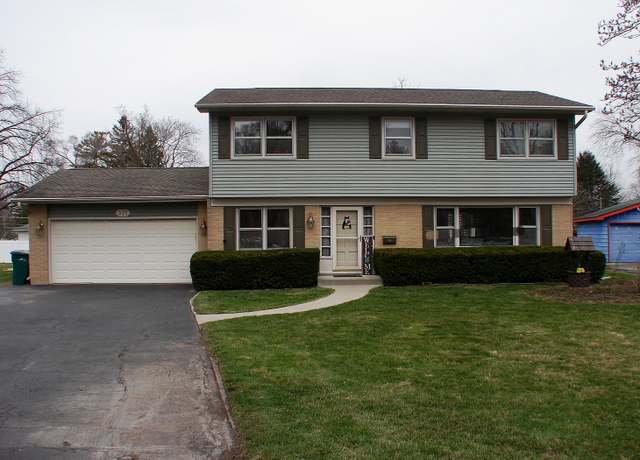 Property at 571 Dawn Cir, Grayslake, IL 60030, 5 beds, 2 baths