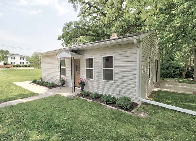 Property at 416 E Main St, Yorkville, IL 60560, 2 beds, 1 bath