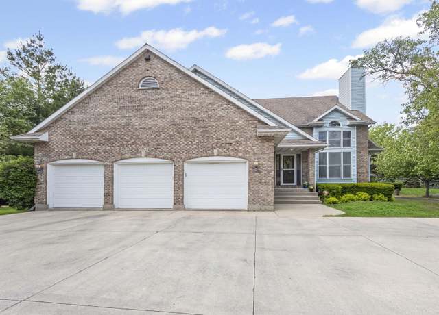 Property at 6897 Galena Rd, Bristol, IL 60512, 5 beds, 3.5 baths