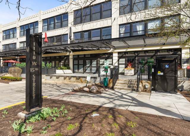 Property at 1110 W 15th St #219, Chicago, IL 60608, 2 beds, 2 baths