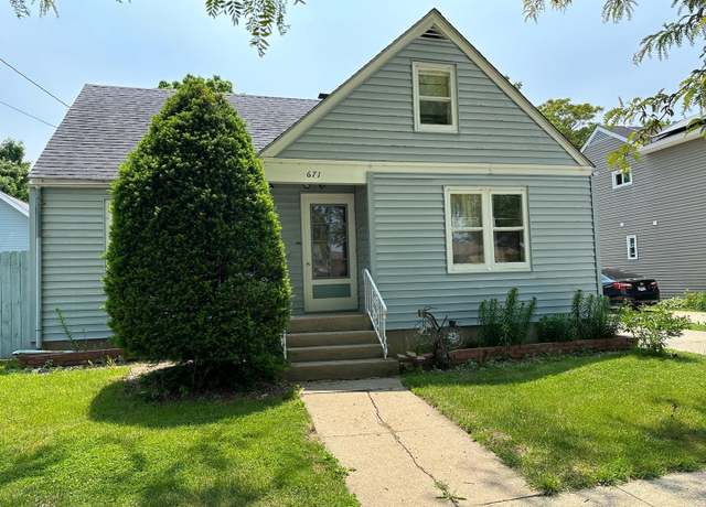 Property at 671 Chester Ave, Elgin, IL 60120, 4 beds, 2 baths