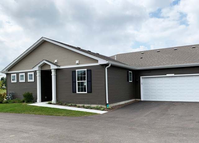Property at 6463 Juniper Dr, Wonder Lake, IL 60097, 2 beds, 2 baths