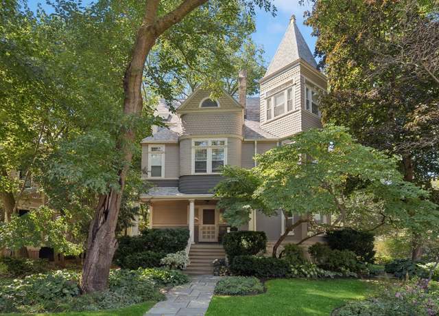 Property at 1246 Judson Ave, Evanston, IL 60202, 6 beds, 2.5 baths