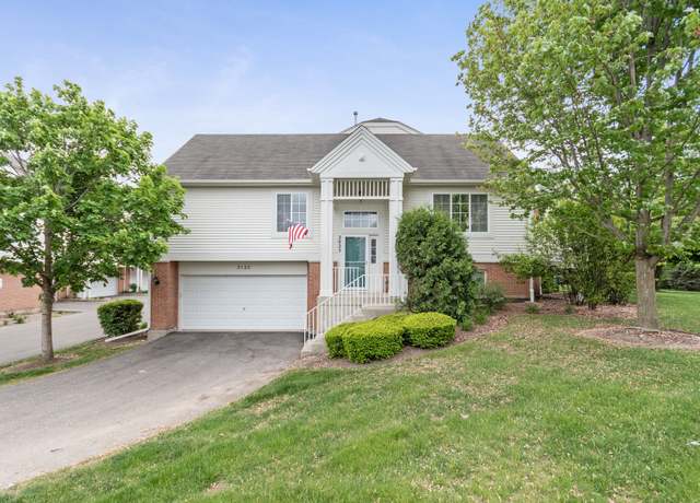 Property at 2025 Concord Dr #2025, Mchenry, IL 60050, 2 beds, 2.5 baths