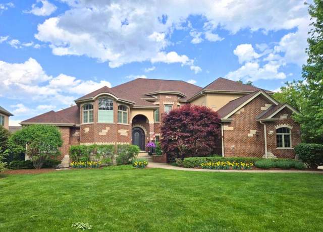 Property at 4111 Douglas Rd, Downers Grove, IL 60515, 5 beds, 5.5 baths
